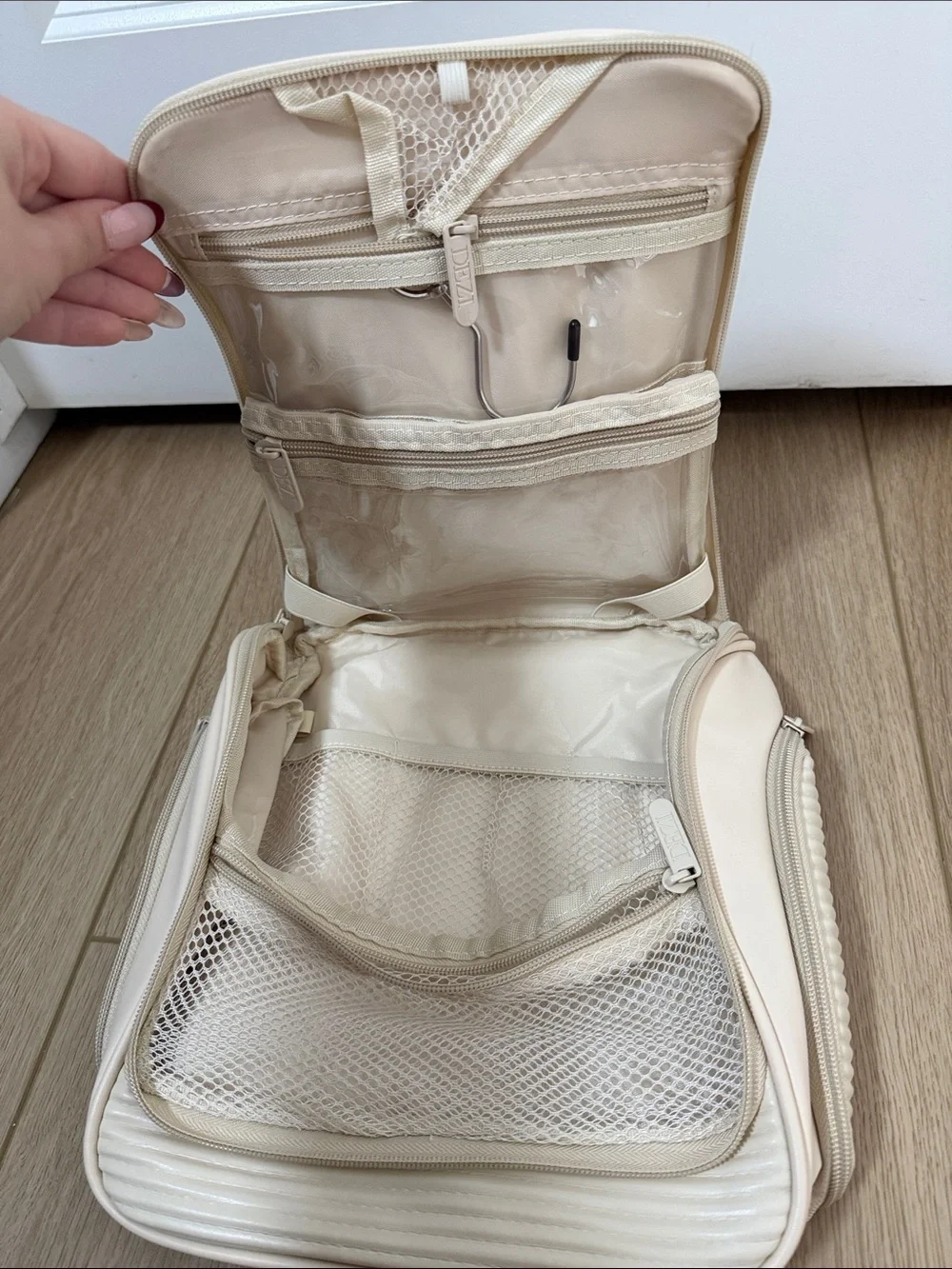 DEZI Cream Ribbed Cosmetic Crossbody Bag